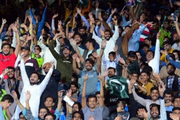 PSL 11 final: PCB issues entry guidelines for fans