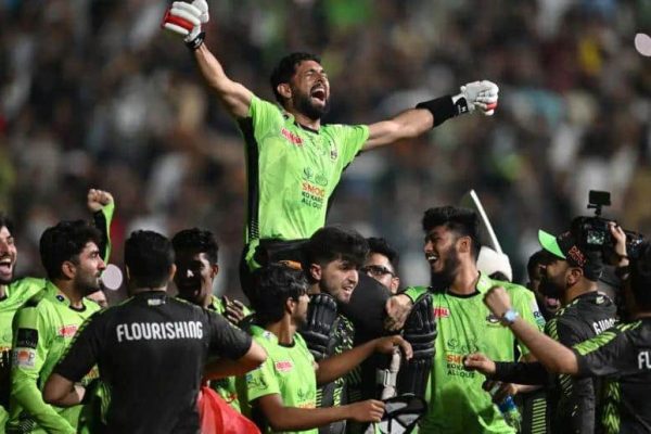 Who will play the opening match of PSL 11?