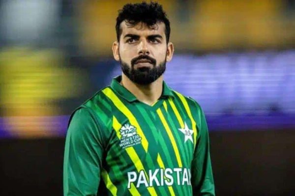 Heated TV clash between Hafeez and Saqlain Mushtaq after Pakistan’s T20 defeat