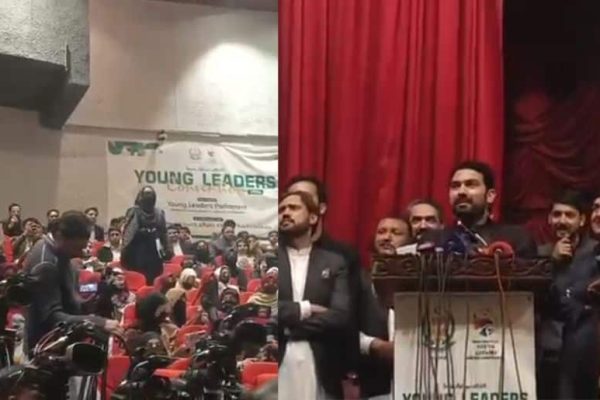 Student grills CM Afridi over development in KP