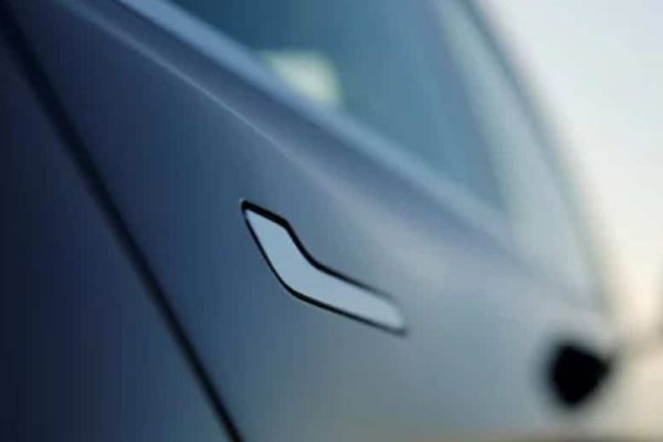 Why have hidden car door handles been banned?