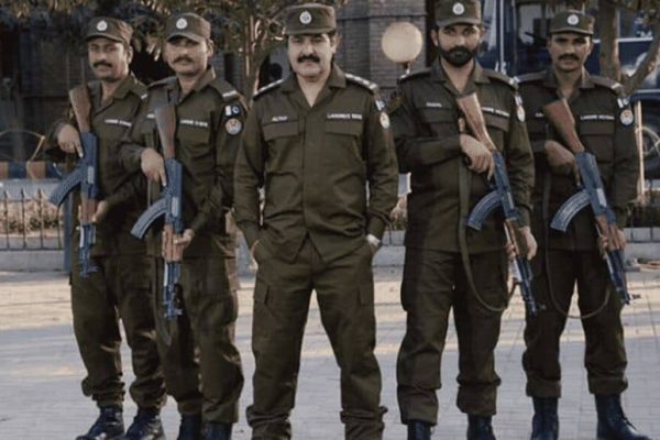Police officers to now call visitors “Sir”, “Ma’am” under new rules