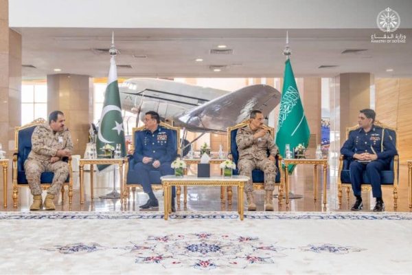 Air Chief Marshal Zaheer Baber Sidhu meets Saudi military top brass