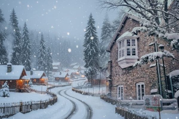 Guide for tourists visiting Murree after snowfall