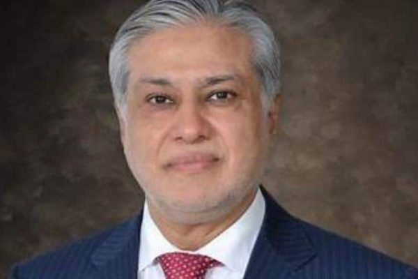 FM Ishaq Dar arrives in Riyadh for key Arab-Islamic foreign ministers’ meeting