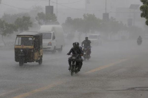 When will it rain in Karachi?