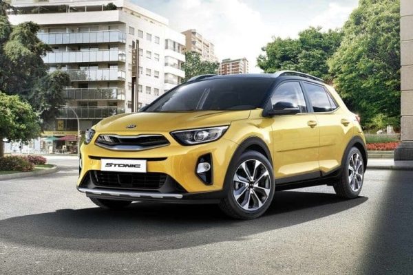 What is the price of Kia Stonic in Pakistan
