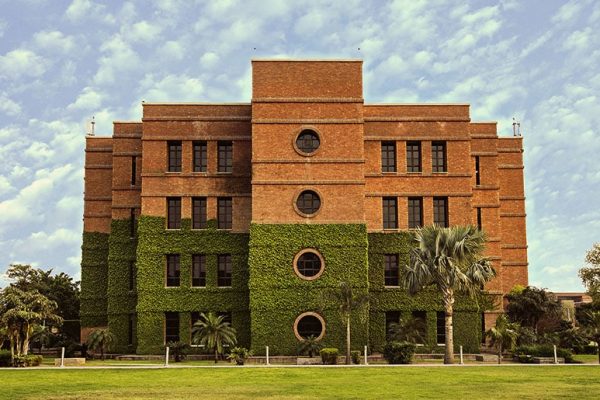 LUMS Career Fair 2026: students to connect with 200+ employers