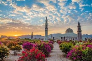 Oman announces new leave insurance for expats