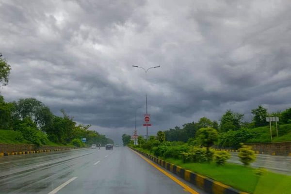 More rain expected across Pakistan from April 5 to April 9: PMD