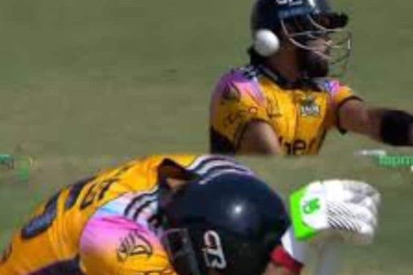 PSL 11: Babar takes blow to neck, continues batting after treatment