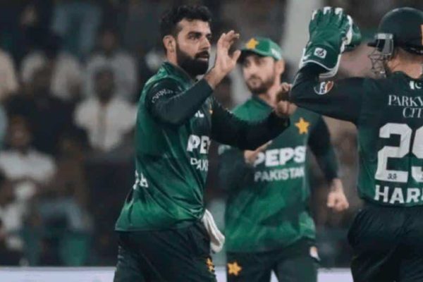 Pakistan’s top all-rounder joins Desert Vipers for Global Super League