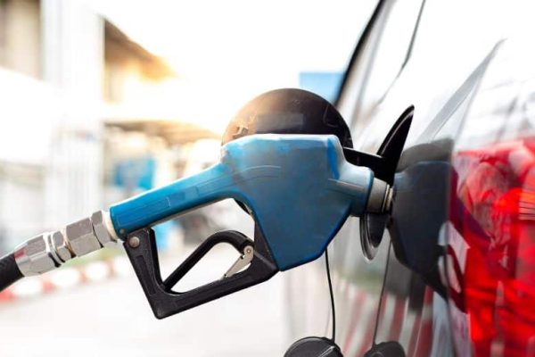 Petrol, other fuel prices in Pakistan expected to drop again from January 16