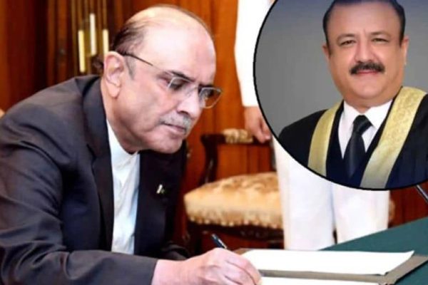 President Zardari de-notifies Justice Jahangiri as per the IHC verdict