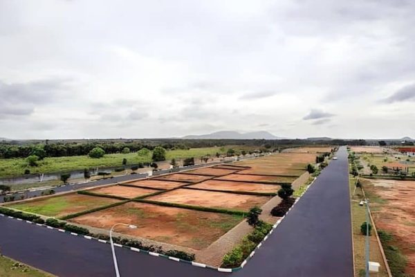 2000 free plots offered in Punjab