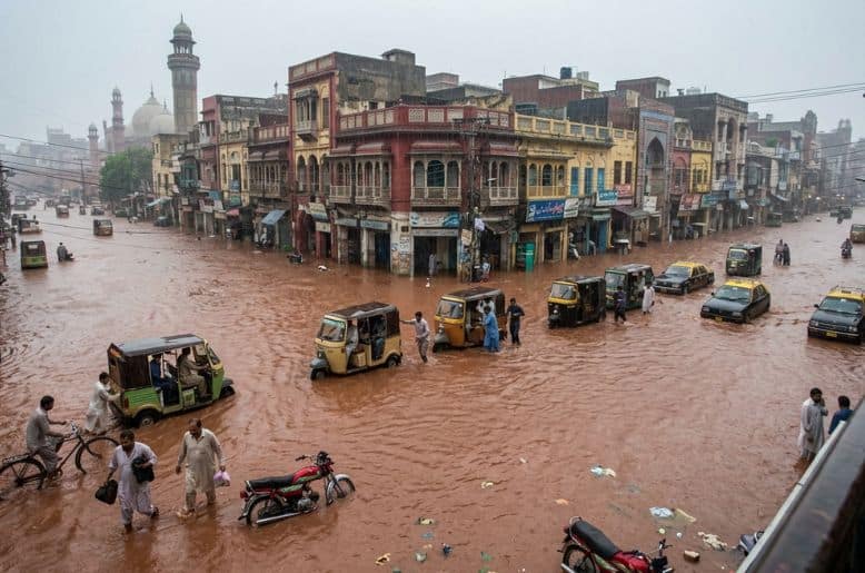 Rainwater floods Lahore once again