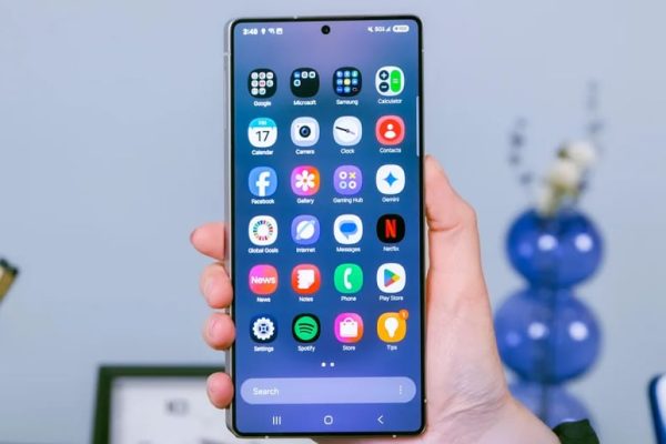 Which Samsung smartphones are set to get One UI 9 update?