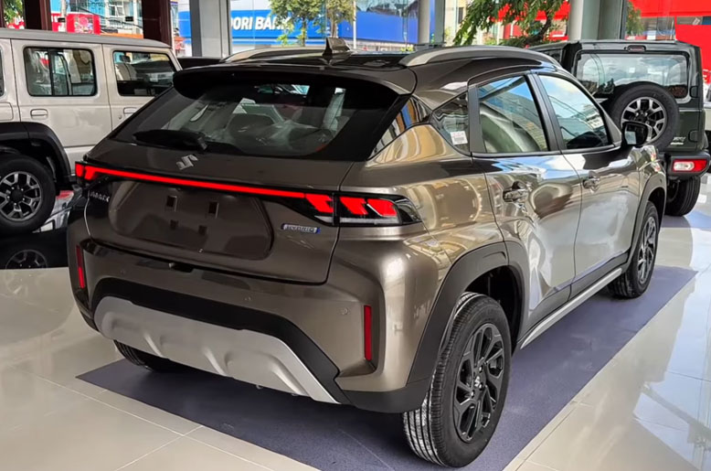 Suzuki Fronx rear