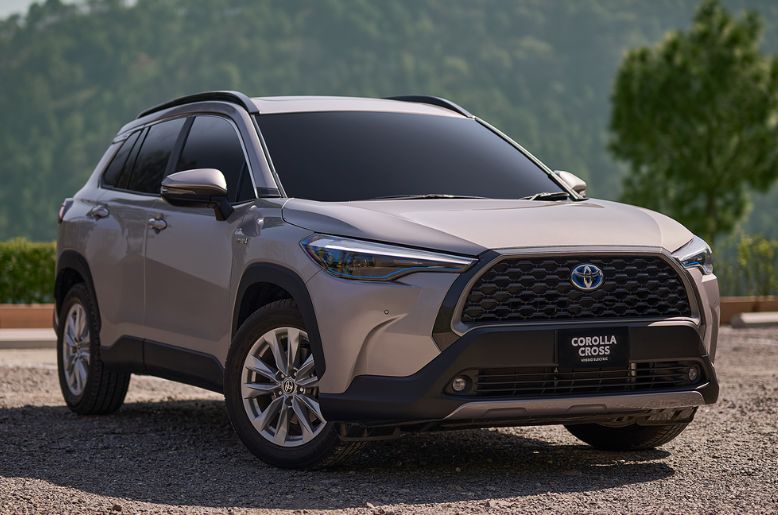 Toyota makes major price change for Corolla Cross HEV in Pakistan