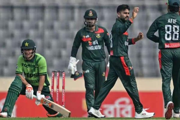 Pakistan crush Bangladesh by 128 runs in rain-affected 2nd ODI