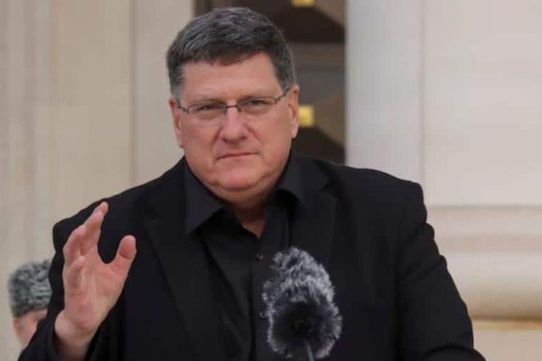 US intelligence officer claims Iran attacked Netanyahu’s home, killing his brother