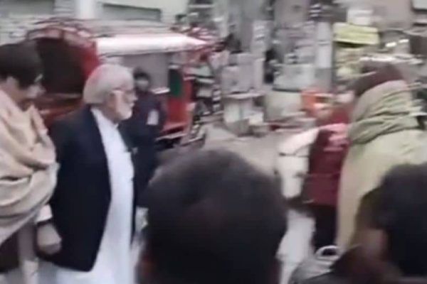 PTI MPA manhandles traffic policeman