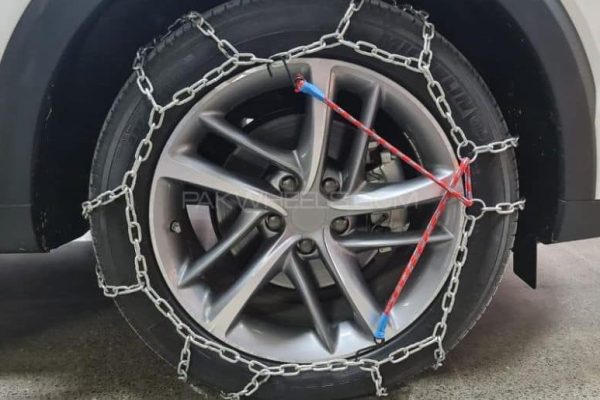 What are the prices of hotels, snow chains in hilly areas?