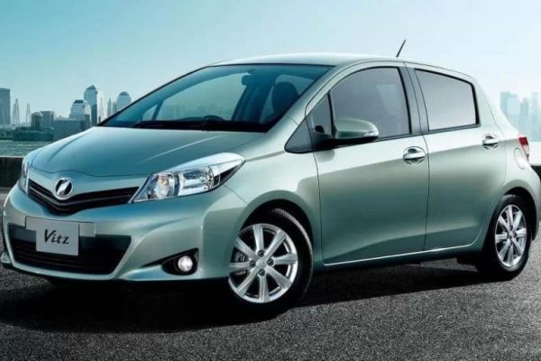 Vitz price in Pakistan based on condition and mileage 