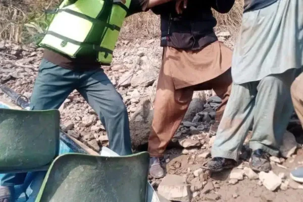 Passenger van falls into river in Sudhanoti