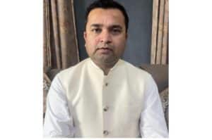 Journalist Fakhar Durrani gives an exclusive interview to Pconnect