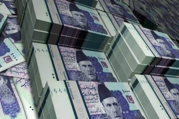Pakistan plans to bring back billions from abroad