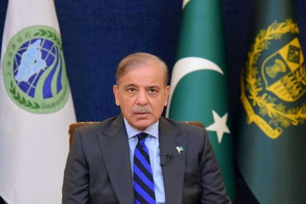 Prime Minister Summons Senators Today for Consultation on 27th Constitutional Amendment