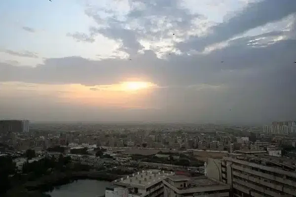 Temperatures start rising in Karachi