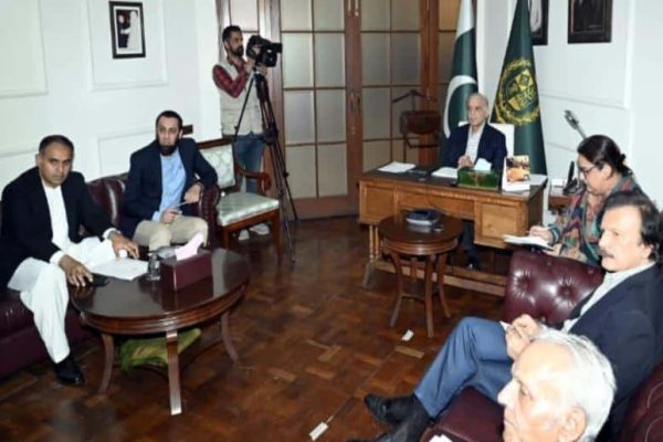 ‘All ministers and govt staff must limit their extra spending’, says PM Shehbaz
