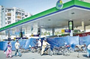 petrol pumps Pakistan, petrol pumps closed pakistan, petrol pump
