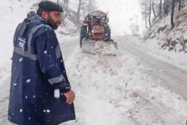 Kaghan, Naran Closed off for Tourists