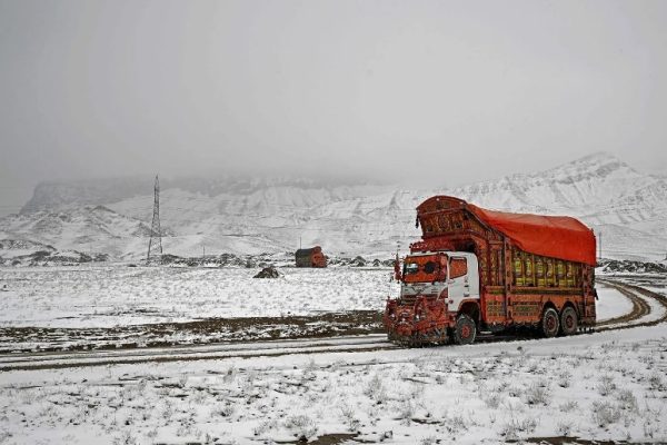 Heavy snowfall may hit Pakistan from tomorrow