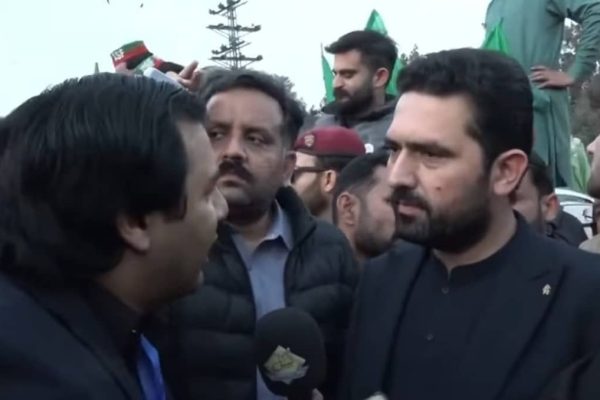 Sudden exit at Liberty, CM Sohail Afridi leaves workers waiting