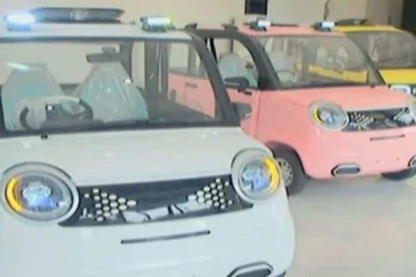 No petrol needed: Solar car introduced in Pakistan
