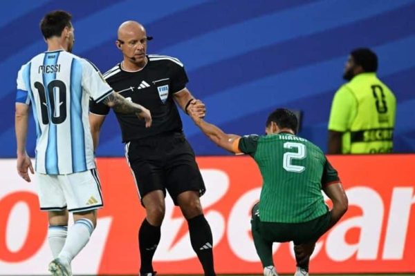 Algeria files complaint to FIFA after 3–0 loss to Argentina in WC clash