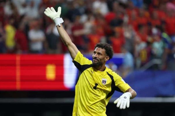 Cape Verde goalkeeper stuns Spain with seven crucial saves