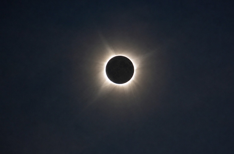 Eclipse pictures today