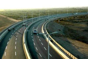 Motorway police install QR code stickers on passenger vehicles