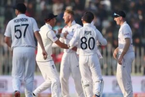 England 16-member test squad