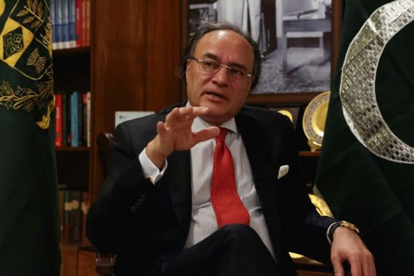 Pakistan sees room for stronger growth after US-Iran deal