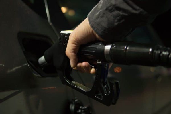 Govt cuts petrol, diesel prices in Pakistan today
