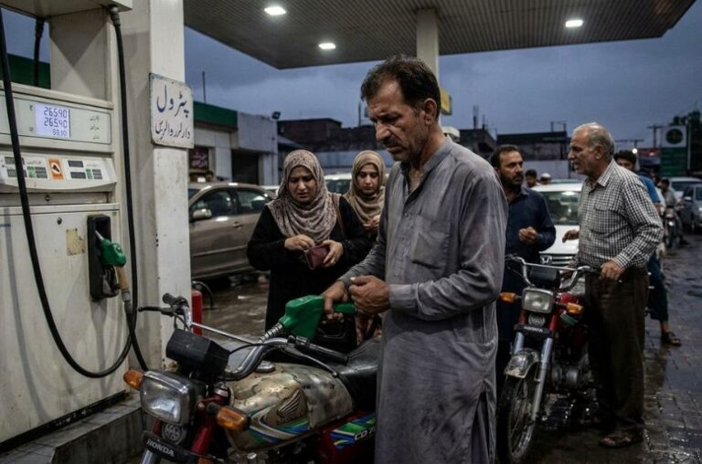Govt raises petrol, diesel dealers’ margin by Rs1.34