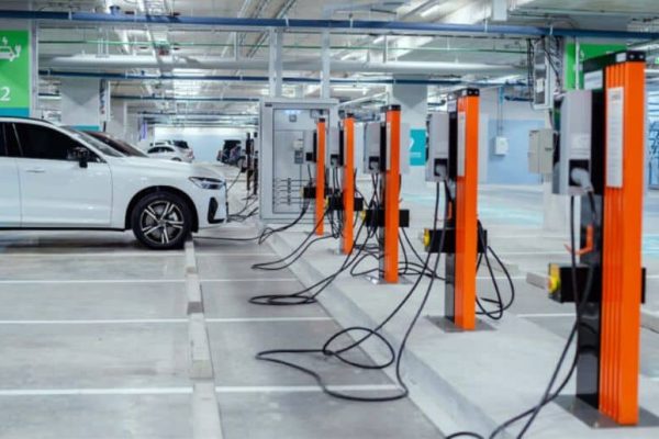 Hybrid, electric vehicles likely to be taxed in upcoming budget