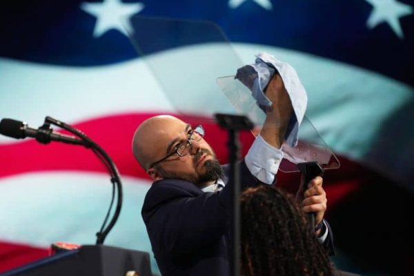 Trump’s teleprompter operator under probe over suspicious trading