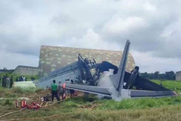 Another Indian jet crashes, pilot declared dead